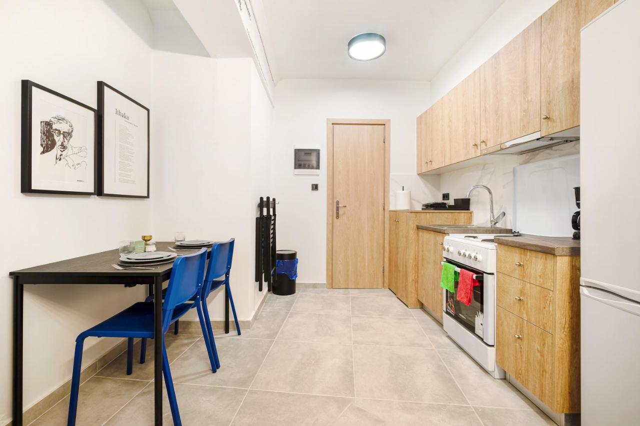 Marco'S Apartment Атина Екстериор снимка